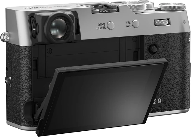 Alt view image 2 of 3 - Fujifilm X100VI (Silver)