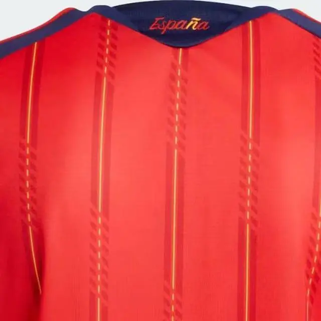 Alt view image 5 of 5 - Men's Spain 26 Home Replica Soccer Jersey, Short Sleeve Breathable Quick-Dry Football Shirt, Classic National Team Uniform for Match Day, Training and Casual Fan Wear
