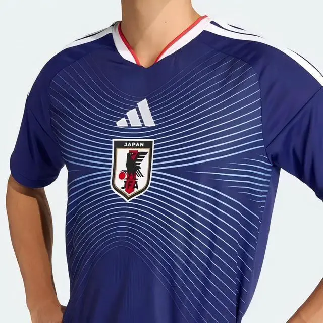 Alt view image 3 of 5 - Japan Home Men's Soccer Jersey 26/27 XL