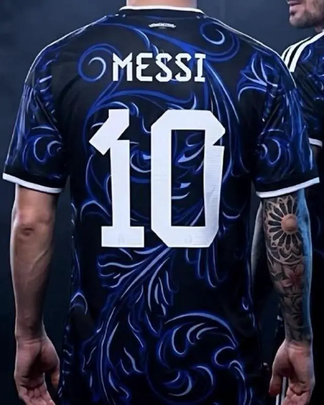 Alt view image 5 of 5 - Argentina 2026 Away Messi #10 Soccer Jersey L