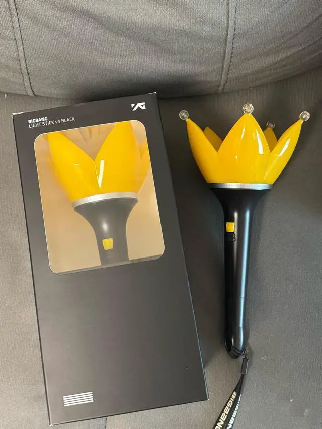 Alt view image 3 of 7 - BIGBANG Ver.4 Crown Light Stick Kpop Concert Cheering Light for Fans,gift