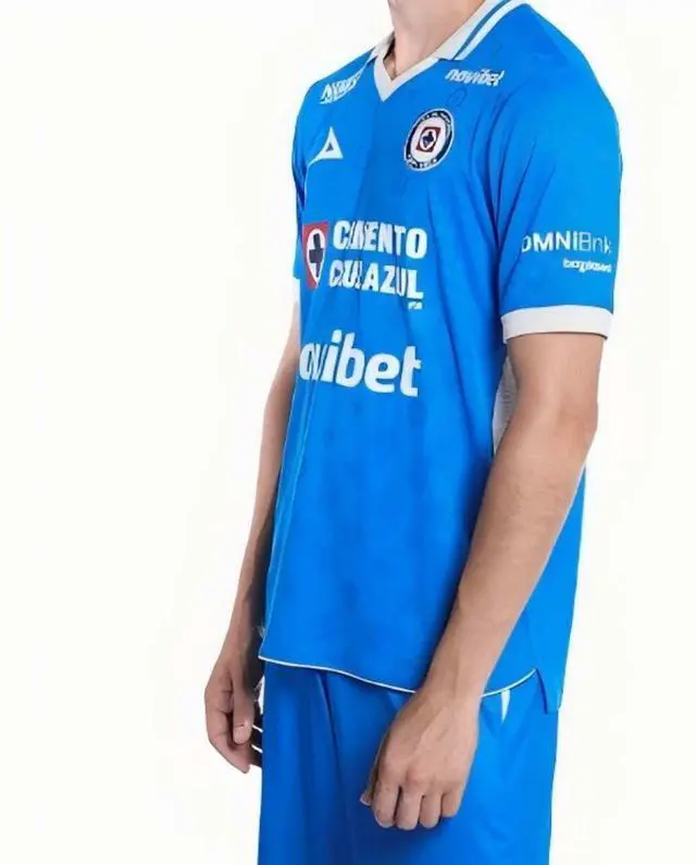 Alt view image 3 of 5 - Cruz Azul 20262027 Home & Away Soccer Jerseys Blue M