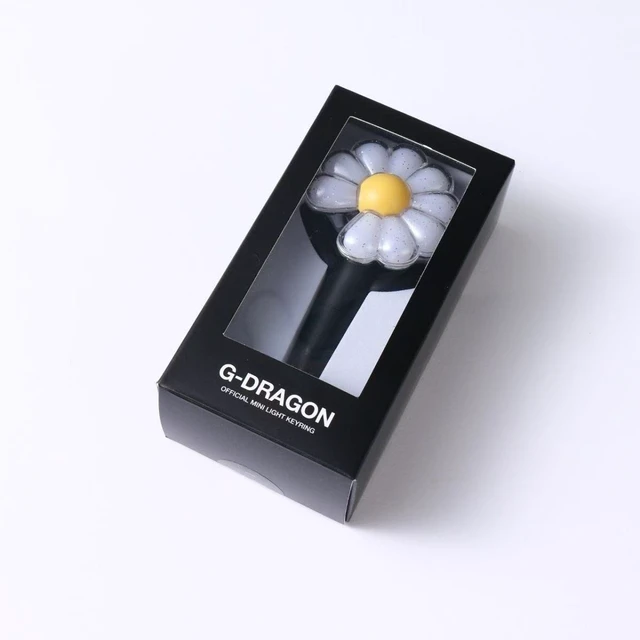 Alt view image 6 of 7 - G-DRAGON Mini Light Stick Keyring Black Version, LED Daisy Light Keychain, Concert Fan Merchandise Bag Charm Gift