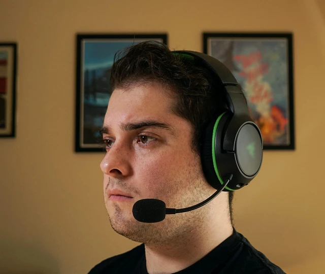 Alt view image 3 of 6 - Microphone for Razer Kaira Pro Wireless Gaming Headset, Detachable Mic Omnidirectional Mic Boom for Xbox One, Xbox Series X & S, PS5, PS4, PC, Mac