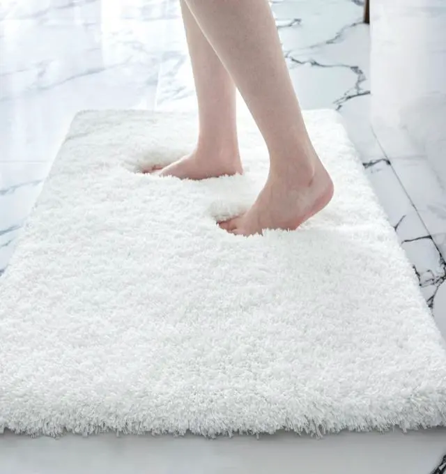 Main image of White Bathroom Rug 17x24 - Non-Slip Plush Small Bath Mat, Highly Absorbent & Ultra Soft Fluffy Floor Mat, Machine Washable for Shower and Tub