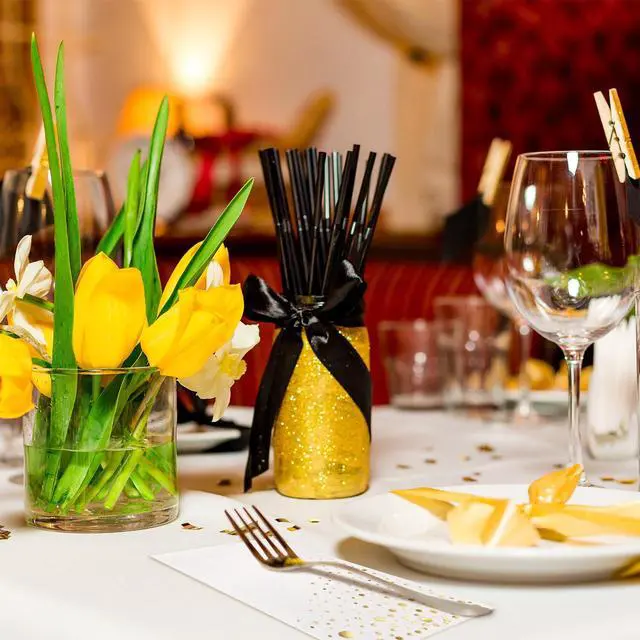 Alt view image 4 of 7 - Gold Dinner Napkins, 100 White and Gold Napkins for Wedding