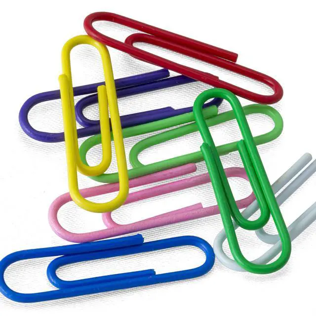 Alt view image 2 of 4 - Vinyl Coated #2 Paper Clips, Assorted Colors, Tub of 1000 (97634)