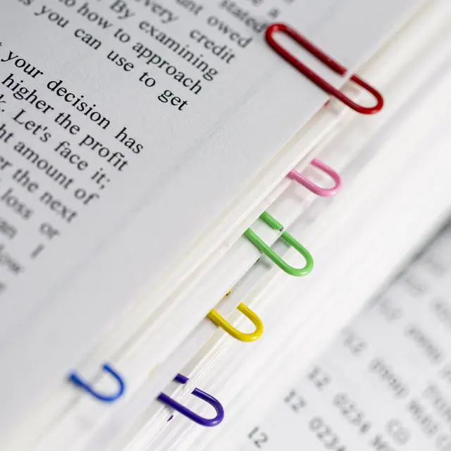 Alt view image 4 of 4 - Vinyl Coated #2 Paper Clips, Assorted Colors, Tub of 1000 (97634)