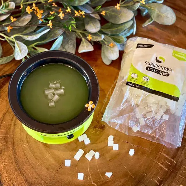 Alt view image 6 of 7 - B-2001 Less Stringing Skillet Glue Cube Pellets for Crafts and Floral Projects, 1 lb Bag, Use in Surebonder Glue Skillets, Cream Color