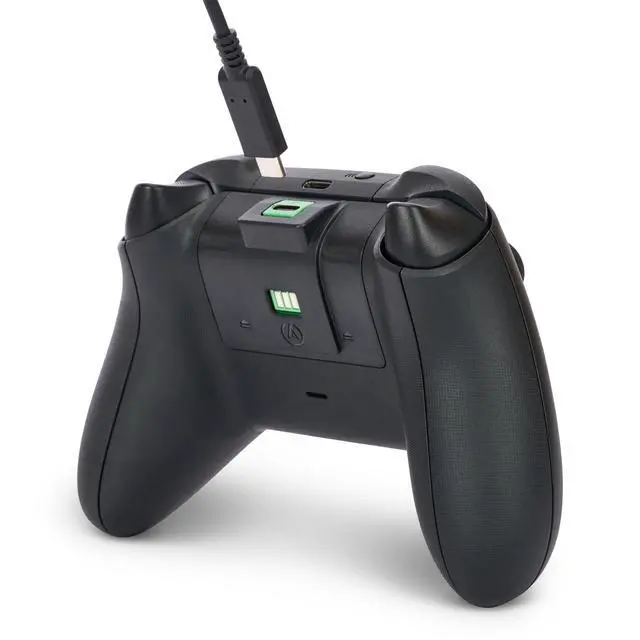Alt view image 3 of 7 - Play & Charge Kit for Xbox Series X|S and Xbox One - Green