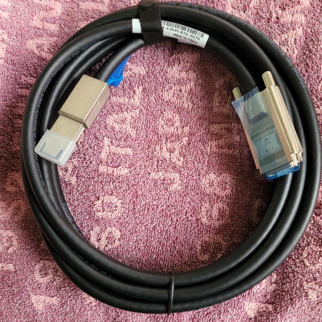 Main image of WRIARICH 4.0M NEW SFF-8088 to SFF-8470 cable, Mini SAS 26 to infiniband cable 4 Meter 12ft