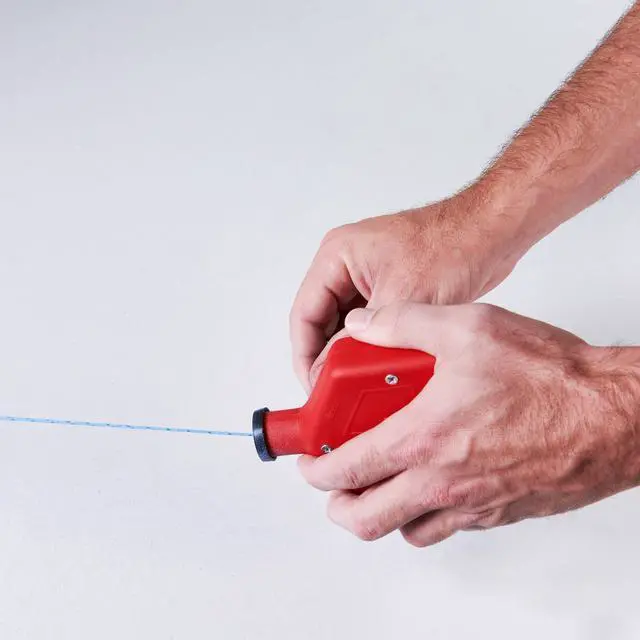 Alt view image 2 of 4 - 00687 0.06 in. x 100 ft. White Braided Poly/Cotton Chalk Reel Replacement Line