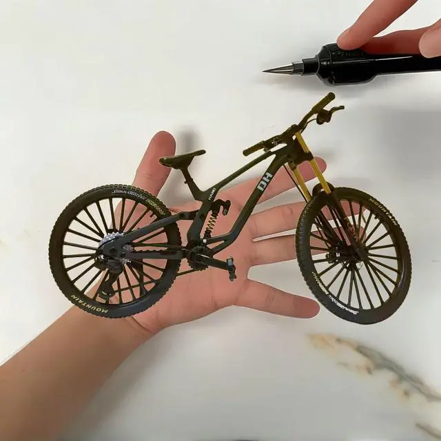 Main image of Générique Mini Mountain Bike Ornament, Mini Bike Decoration, Mini Finger Bmx, BMX Toy, Finger Wheel, Mini Mountain Bike, Finger Wheel, Mini Bike (Black-41)