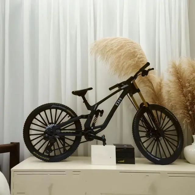 Alt view image 3 of 7 - Générique Mini Mountain Bike Ornament, Mini Bike Decoration, Mini Finger Bmx, BMX Toy, Finger Wheel, Mini Mountain Bike, Finger Wheel, Mini Bike (Black-41)
