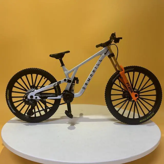 Alt view image 6 of 7 - Générique 1:6 Scale Diecast Alloy Mini BMX Mountain, Finger Bike, Model Toy, Table Decoration, Crafts Suitable for Bike Lovers, Kids (White-37)