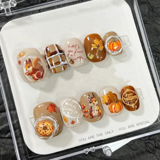 Main image of 10Pcs Thanksgiving Press on Nails Petite Short Maple Leaf 3D Cute Squirrel with Pumpkin Design Fall Full Cover Artificial Nails for Women Acrylic Manicure