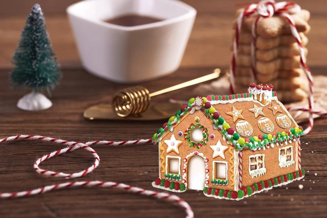 Alt view image 2 of 3 - 10 PCS Stainless Steel Christmas Cookie Cutter Set, Fondant Pastry Cookie Mold for Making 3D Gingerbread House