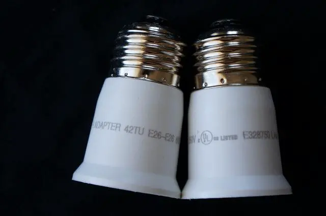 Alt view image 5 of 5 - YI Lighting - E26 to E26 1.2 Inch Socket Extender, E26 to E26 Lamp Bulb Socket Extension (12-Pieces)