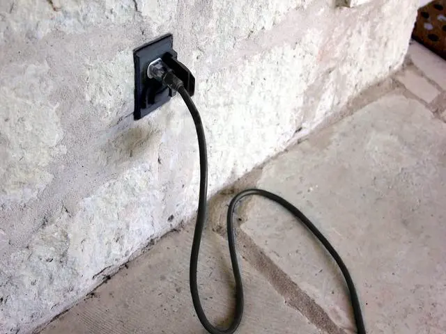 Alt view image 6 of 6 - 2 ft Short Outdoor Extension Cord Waterproof - 12 Gauge Heavy Duty Extension Cord Splitter Outdoor 2 ft - Lighted Outdoor Extension Cords with Multiple Outlets - Watts Wire - 2' Grounded