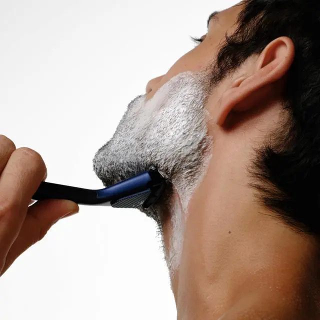Alt view image 6 of 7 - House of Atlas Essential Razor for Men, Handle + 2 Razor Blade Refills, Precision Trim Edge (Dusk)