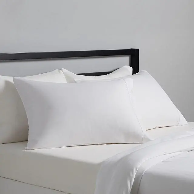 Main image of Amazon Basics Microfiber Pillowcases, Standard Size, 30"x20", Set of 2, Bright White, Lightweight Super Soft Easy Care