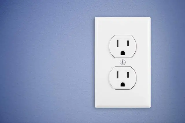 Alt view image 6 of 7 - Grounding Duplex 5 Pack, in Wall Receptacle, Tamper Resistant, 3 Prong Socket, Easy Install, 15 Amp, UL Listed, White, 41869
