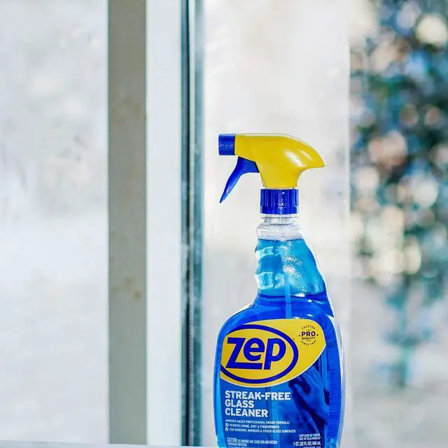 Alt view image 5 of 5 - Streak-Free Glass Cleaner 32 oz ZU112032 , Blue