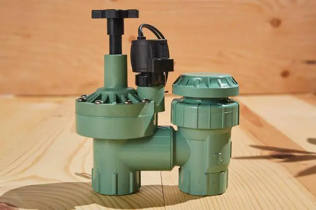 Alt view image 5 of 6 - 57624 1-Inch FPT 100 Series Automatic Anti-Siphon Valve with Flow Control