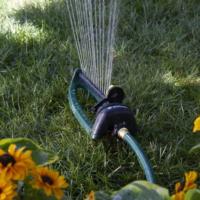 Alt view image 5 of 7 - 65049-AMZ Oscillating Sprinkler with QuickConnect Product Adapter