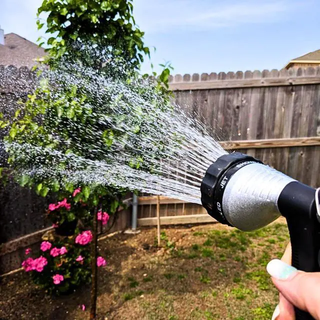 Alt view image 3 of 7 - Water Hose Nozzle Spray Nozzle, Metal Garden Hose Nozzle with Adjustable Spray Patterns, Perfect for Watering Plants, Washing Cars and Showering Pets