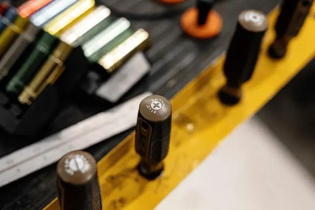 Alt view image 6 of 6 - Ops Tools Screwdriver for Professional Construction & Jobsite Use, Magnetic Tip, Phillips, #2 x 4"