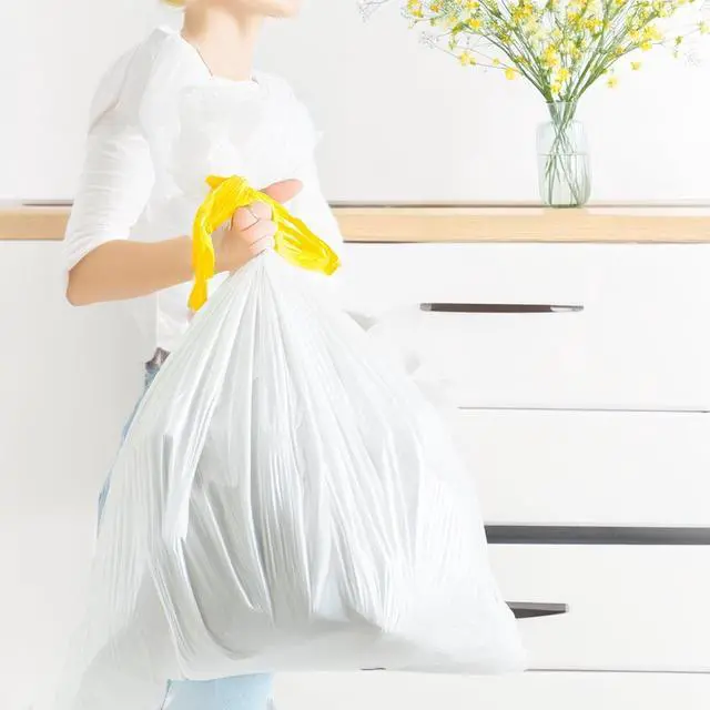 Alt view image 4 of 5 - Great Value 21 Gallon Drawstring Trash Bag, Unscented, 45 Bags