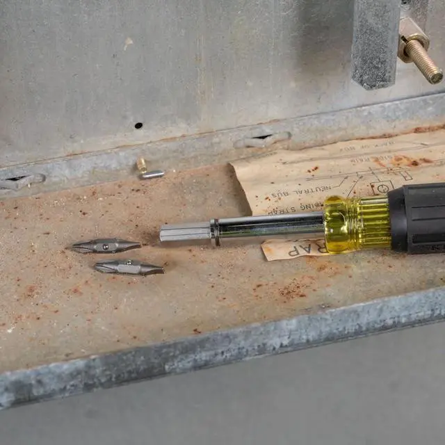 Alt view image 4 of 6 - Klein Tools 32483 Bit for 11-in-1 and 10-in-1 Screwdriver Nut Driver, #2 Phillips, 1/4-Inch Slotted