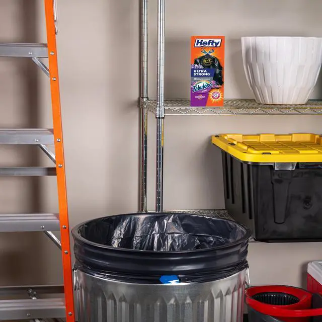 Alt view image 4 of 6 - Hefty Ultra Strong 30 Gallon Black Large Trash Bags, Fabuloso Scent, 20 Bags