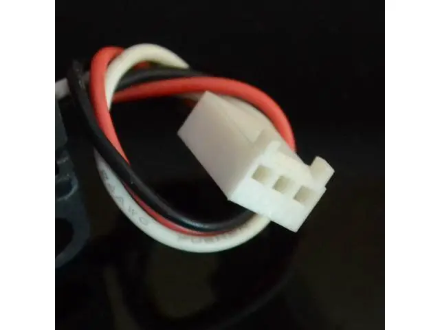 Alt view image 6 of 6 - 7CM CPU fan winds of 7015 0.7A DC12V DE07015R12U 70*70*15mm
