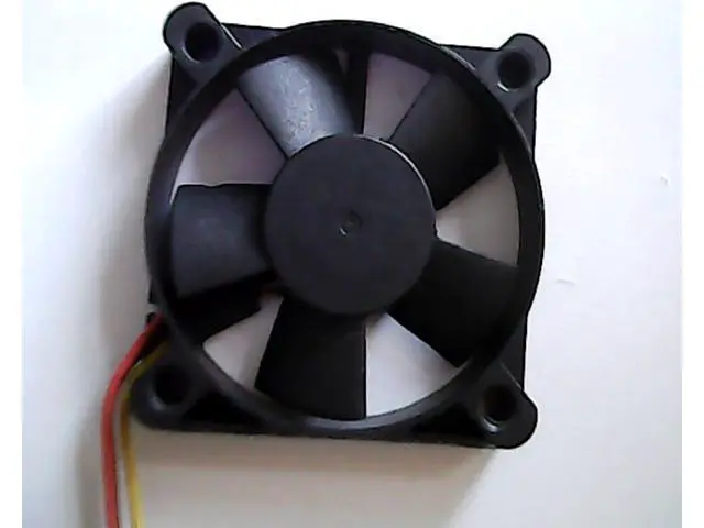 Alt view image 3 of 3 - Taiwan SUNON 5010 5V 0.6W 3-wire ball KD0505PFB3 bearing cooling fan