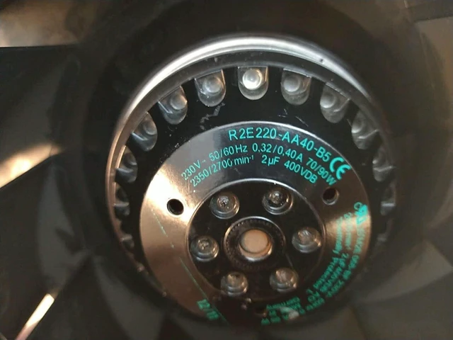 Main image of 1 PCS R2E220-AA40-B5 230VAC 0.32/0.40A 70/90W Cooling Fan