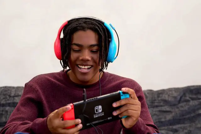 Alt view image 7 of 7 - Airlite Fit Wired Gaming Headset: Officially Licensed for Nintendo Switch, Nintendo Switch 2/Lite/OLED Model - Flip-to-Mute Mic, Over-Ear Comfort Cushions, 40mm Speakers - Neon Blue & Red