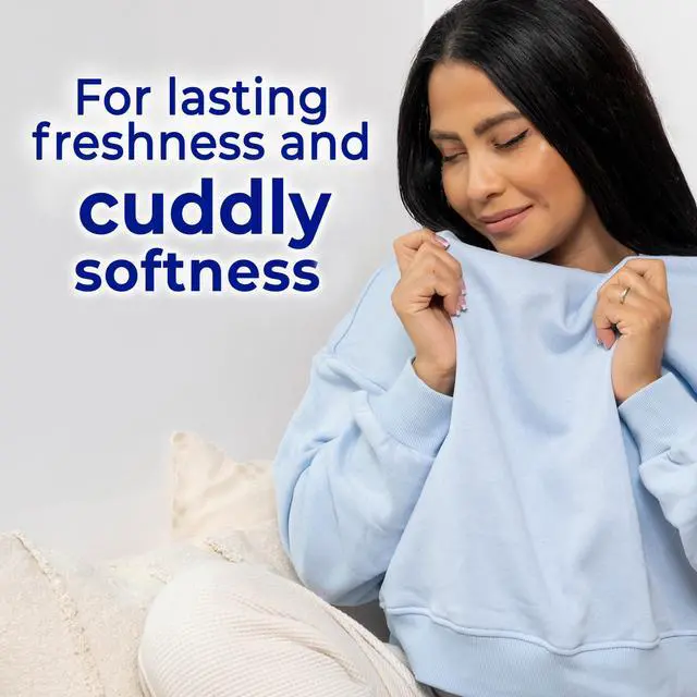 Alt view image 2 of 6 - Snuggle Blue Sparkle Cuddle Up Fresh Dryer Sheets, 200 Count