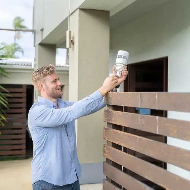 Alt view image 2 of 7 - Ecowitt WS90 7-in-1 Weather Station with Bluetooth & Zigbee connectivity, Ultrasonic Wind Monitoring, Haptic rain Detection, Temperature & Humidity Tracking, UV & Illuminance, IPX5, Powered By Shelly