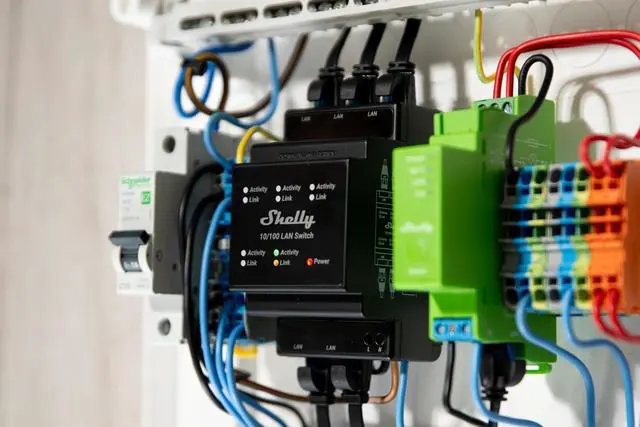 Alt view image 5 of 7 - PRO Series (LAN Switch)
