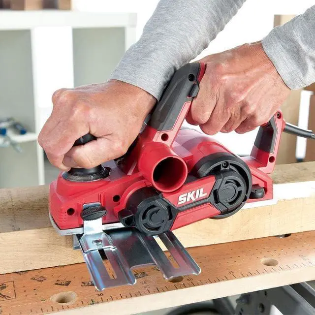 Alt view image 3 of 5 - SKIL 6.5 AMP Electric 3-1/4 Inch Corded Planer - PL201201