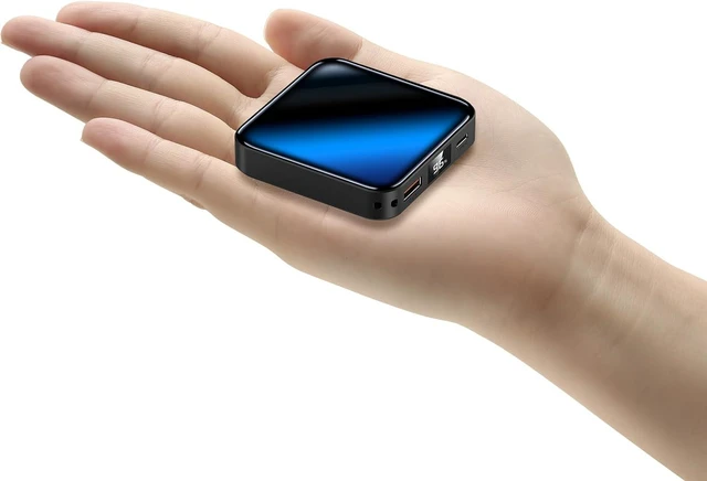 Main image of 10000mAh Small Power BankFast Charge Mini Portable Charger