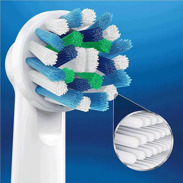 Alt view image 5 of 7 - Têtes de brosse de rechange pour brosse à dents électrique Oral-B Cross Action, lot de 4