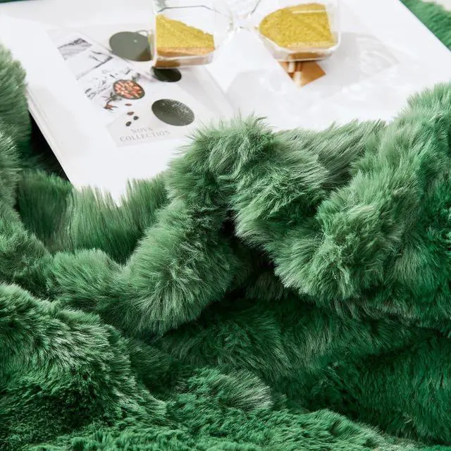 Alt view image 4 of 6 - Coma Inducer Snowball Chunky Bunny Twin XL Blanket - Greener Pastures