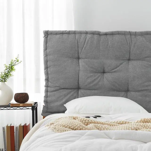 Alt view image 3 of 5 - Rainha - Classic Tufted College Headboard - Real Gray