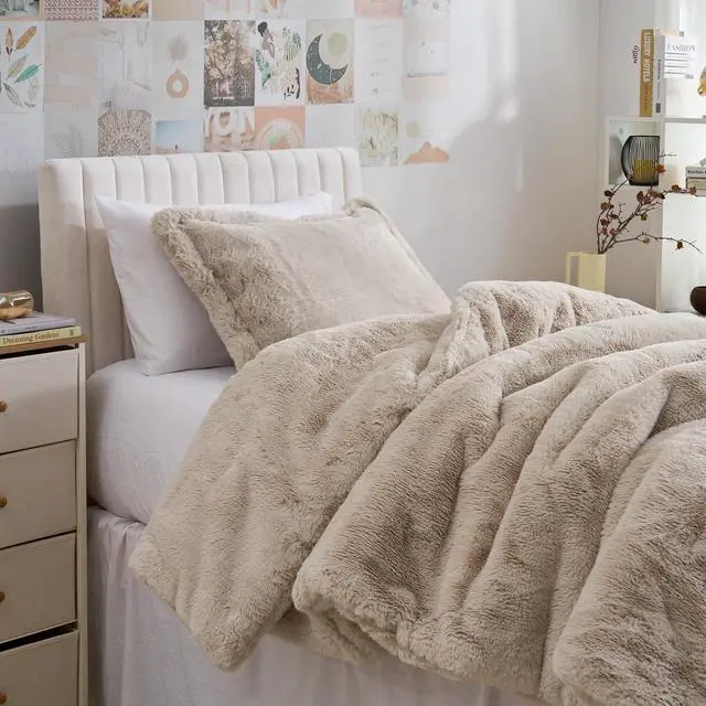 Alt view image 3 of 4 - Coma Inducer I Am Bed Serious Oversized Twin Comforter Set - Taupe Cream
