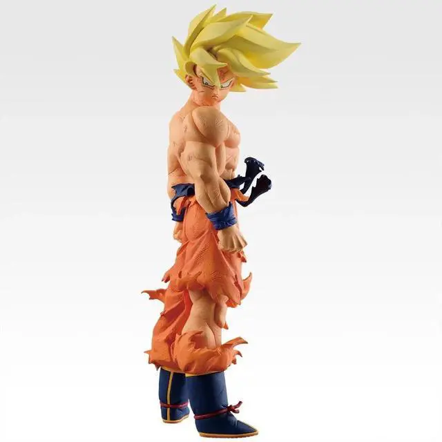 Alt view image 2 of 4 - Ichiban Kuji Dragon Ball C: Super Saiyan Son Goku MASTERLISE