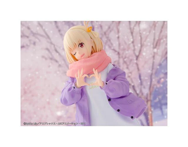 Alt view image 2 of 3 - Japan Chisato Nishikigi Winter Clothes Ver. Lycoris Recoil Complete Figure
