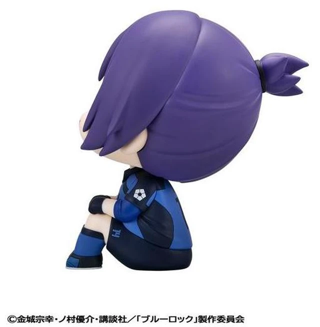 Alt view image 5 of 7 - Japan Look Up Reo Mikage Japan National Team Ver. Blue Lock Complete Figure